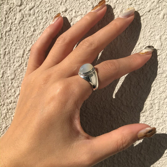 925 Sterling Silver White Agate Ring