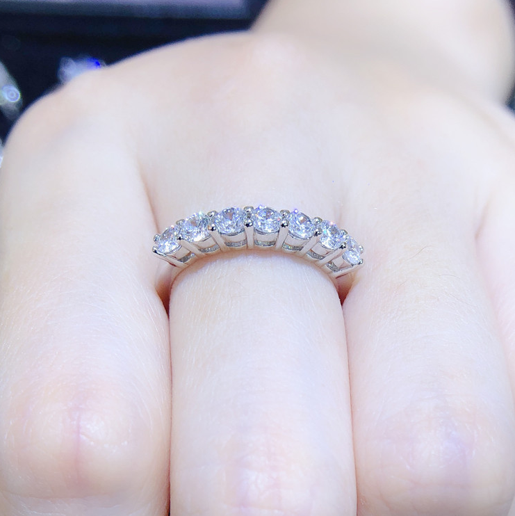 925 Silver Seven High Carbon Diamond Ring: Timeless Elegance