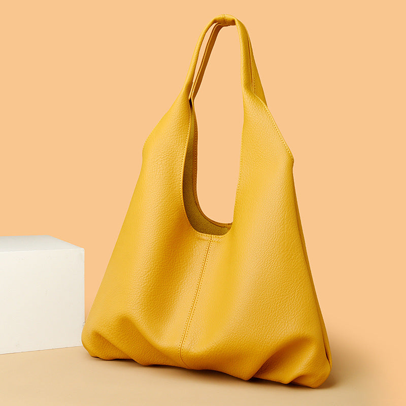 ChicAura Solid Color Shoulder Bag: Fashionable Underarm Statement
