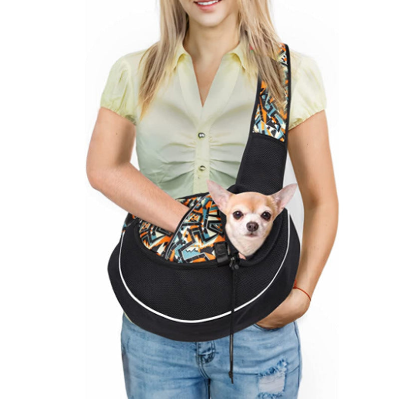 The Outdoor Portable Crossbody Carrying Pets Bag